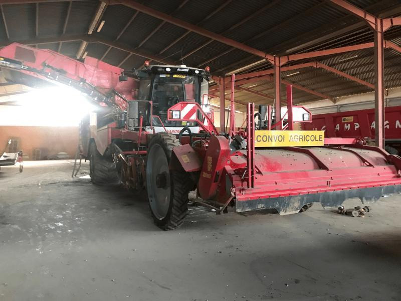 GRIMME VARITRON 470 - Colheitadeira de batatas: foto 2 GRIMME VARITRON 470 - Colheitadeira de batatas: foto 2
