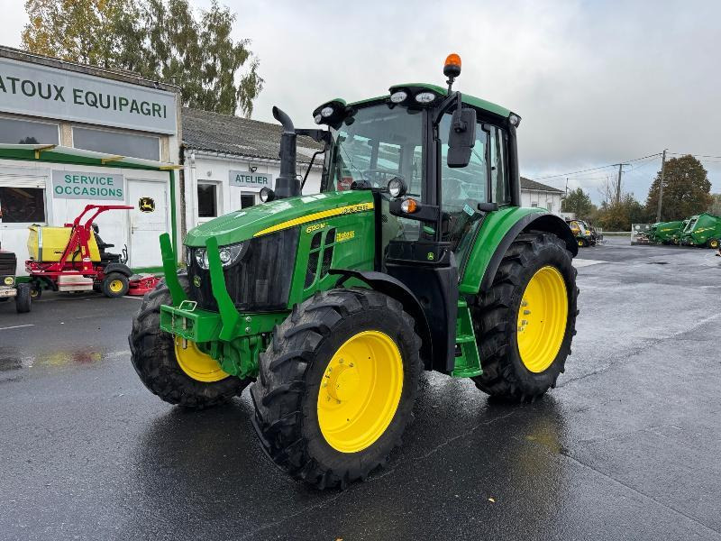 JOHN DEERE 6120M - Trator: foto 1 JOHN DEERE 6120M - Trator: foto 1