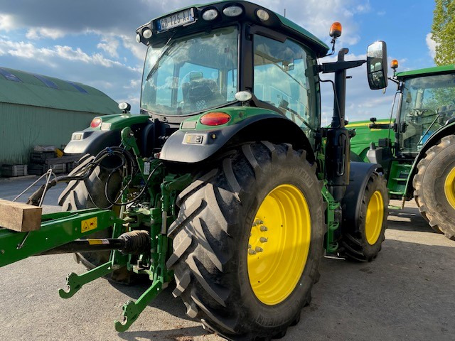 Trator JOHN DEERE 6130R: foto 8