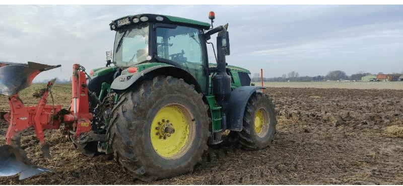 JOHN DEERE 6215R - Trator: foto 5 JOHN DEERE 6215R - Trator: foto 5