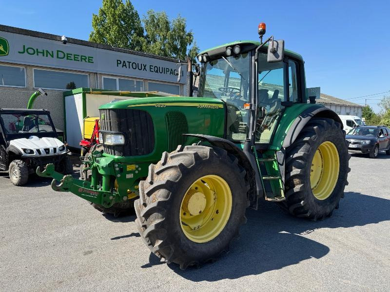 JOHN DEERE 6820 - Trator: foto 1 JOHN DEERE 6820 - Trator: foto 1