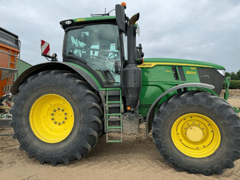 Trator JOHN DEERE 6R250: foto 6