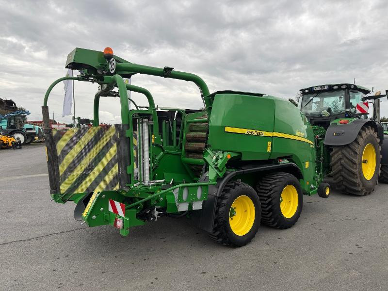 JOHN DEERE C441R - Empacotador de fardos: foto 3 JOHN DEERE C441R - Empacotador de fardos: foto 3