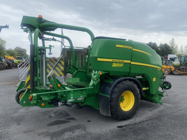JOHN DEERE C441R - Empacotador de fardos: foto 4 JOHN DEERE C441R - Empacotador de fardos: foto 4