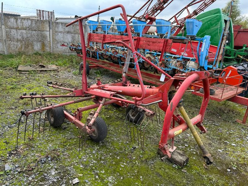 KUHN GA300 - Ancinho enleirador: foto 3 KUHN GA300 - Ancinho enleirador: foto 3