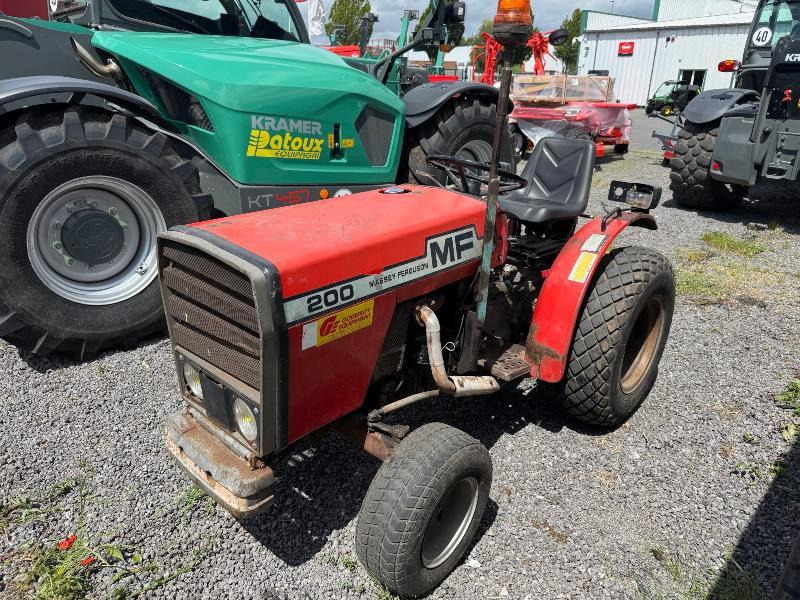 MASSEY-FERGUSON 200 - Trator: foto 1 MASSEY-FERGUSON 200 - Trator: foto 1
