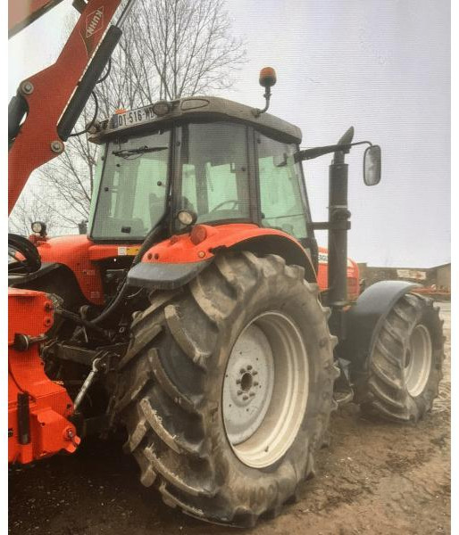 MASSEY-FERGUSON 6475 DYNA6 - Trator: foto 2 MASSEY-FERGUSON 6475 DYNA6 - Trator: foto 2