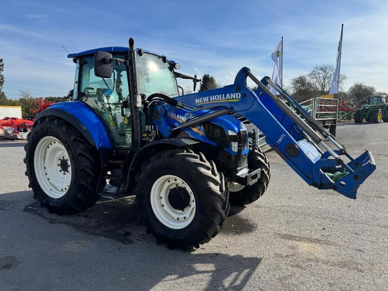 NEW-HOLLAND T5.95 - Trator: foto 3 NEW-HOLLAND T5.95 - Trator: foto 3