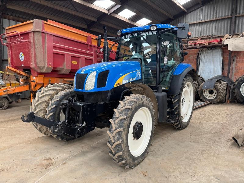 NEW-HOLLAND T6030 - Trator: foto 1 NEW-HOLLAND T6030 - Trator: foto 1