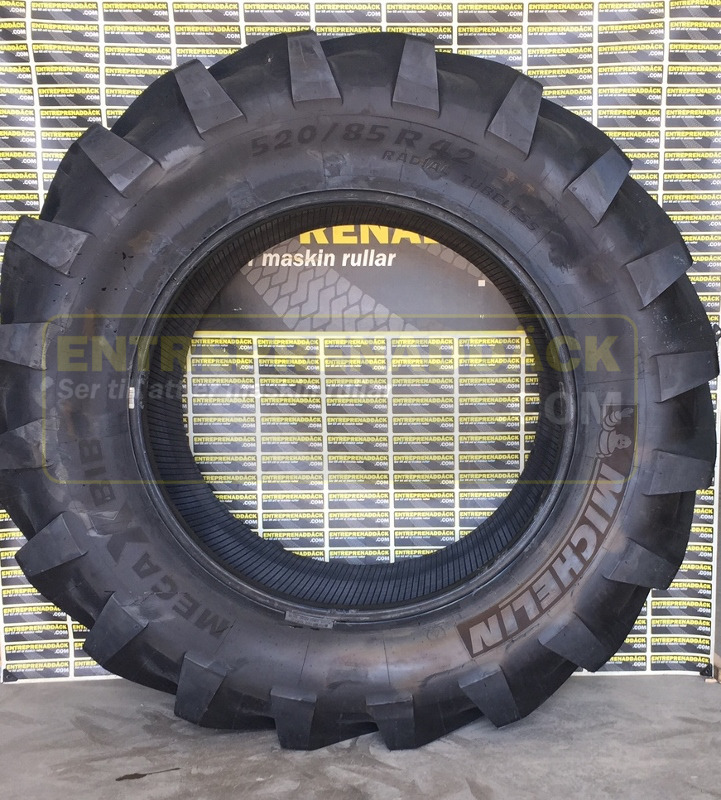 520/85R42 TL 157A8 Michelin MegaXbib for tractor and harvesters. - Pneu para Colheitadeira: foto 3 520/85R42 TL 157A8 Michelin MegaXbib for tractor and harvesters. - Pneu para Colheitadeira: foto 3