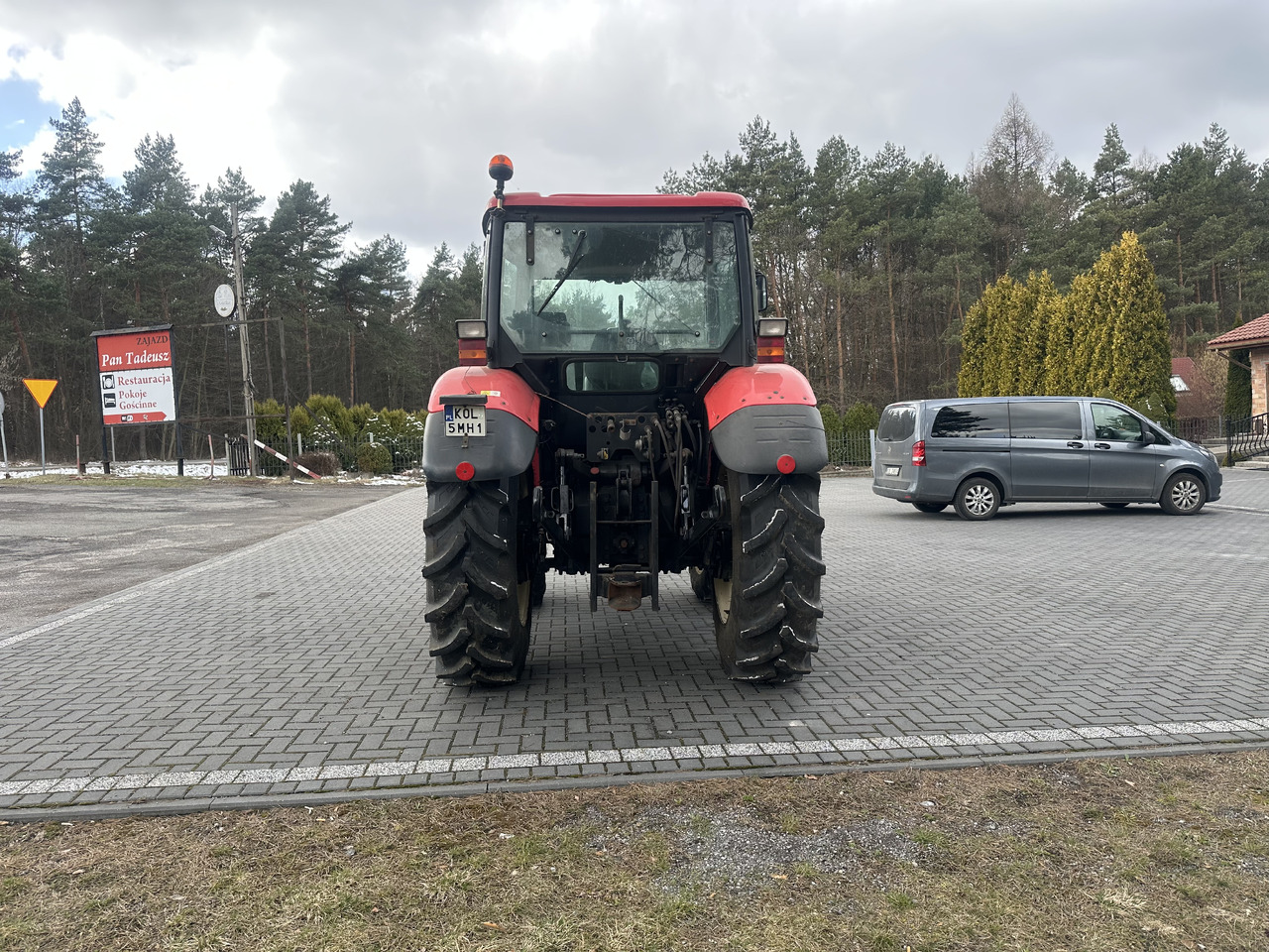 ZETOR PROXIMA 7441 - Trator: foto 4 ZETOR PROXIMA 7441 - Trator: foto 4