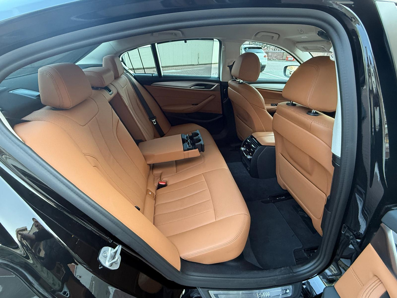 BMW 520D MILDHYBRID - Sedan: foto 3 BMW 520D MILDHYBRID - Sedan: foto 3