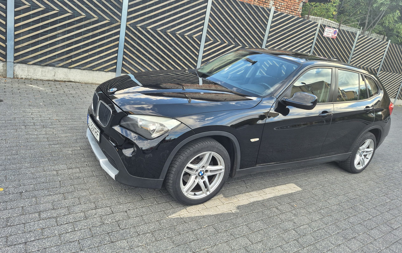 BMW X1 - SUV: foto 2 BMW X1 - SUV: foto 2