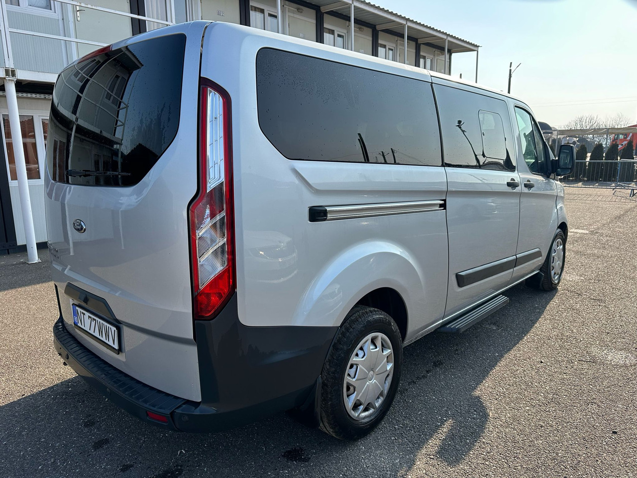 FORD TRANSIT CUSTOMS - Minibus, Furgão de passageiros: foto 2 FORD TRANSIT CUSTOMS - Minibus, Furgão de passageiros: foto 2