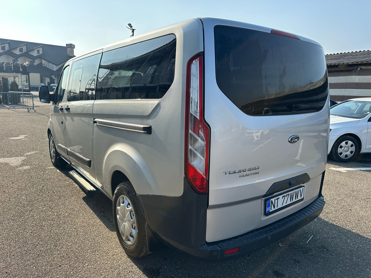 FORD TRANSIT CUSTOMS - Minibus, Furgão de passageiros: foto 4 FORD TRANSIT CUSTOMS - Minibus, Furgão de passageiros: foto 4