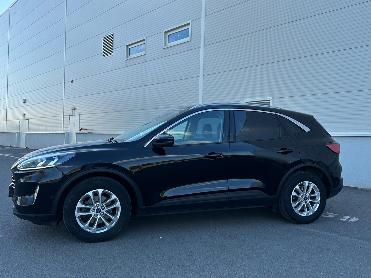 Ford Kuga - Automóvel: foto 3 Ford Kuga - Automóvel: foto 3