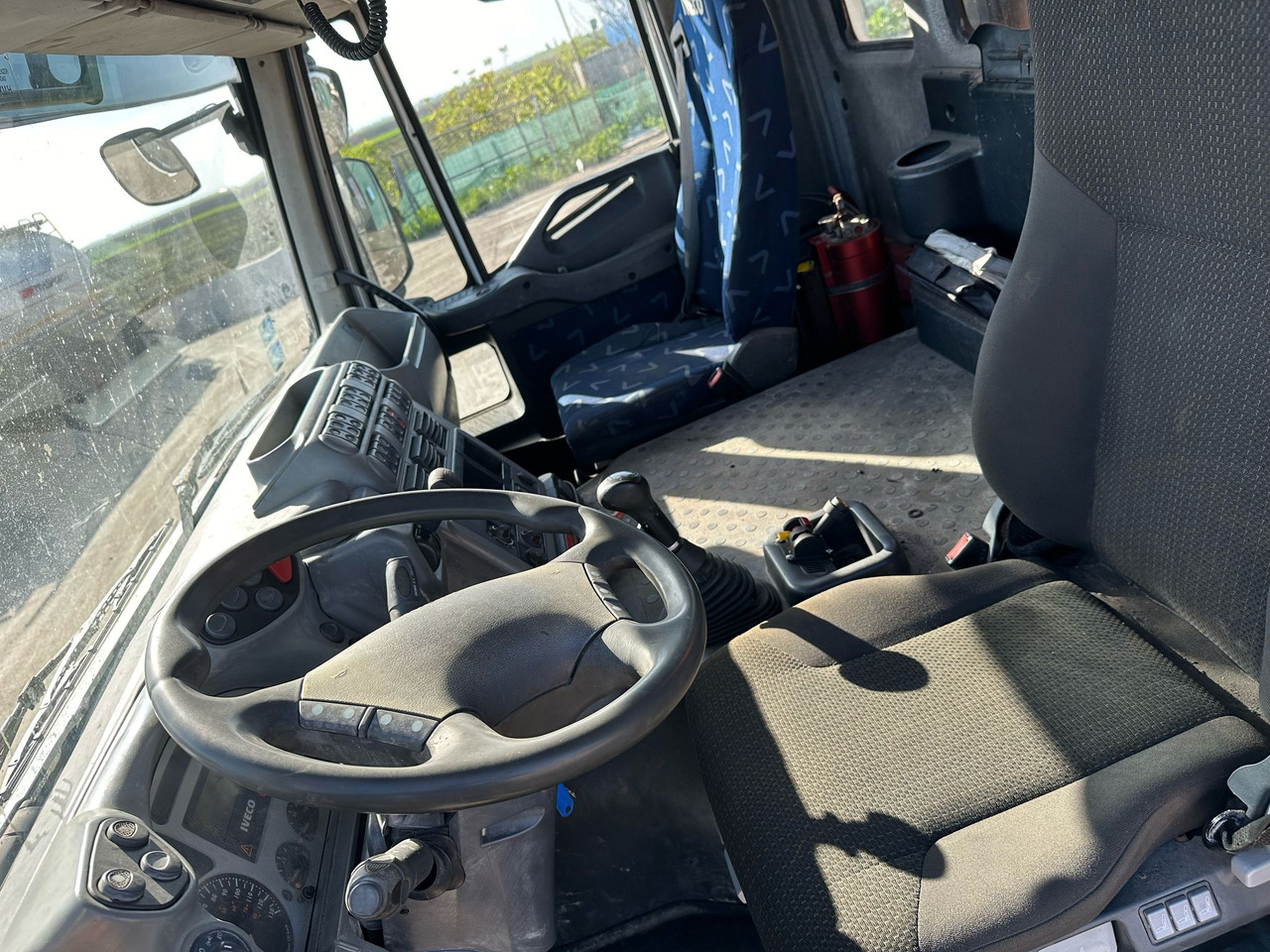 Iveco Trakker Tipper - Camião basculante: foto 5 Iveco Trakker Tipper - Camião basculante: foto 5