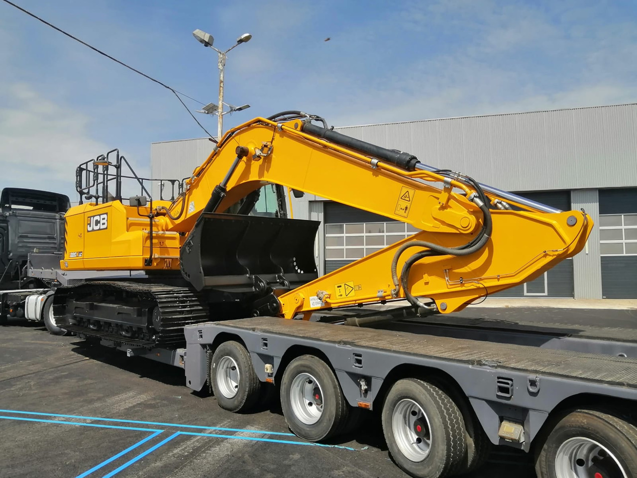 JCB 220X LC, AC, EXCAVATOR TOP !!! - Escavadora de rastos: foto 2 JCB 220X LC, AC, EXCAVATOR TOP !!! - Escavadora de rastos: foto 2