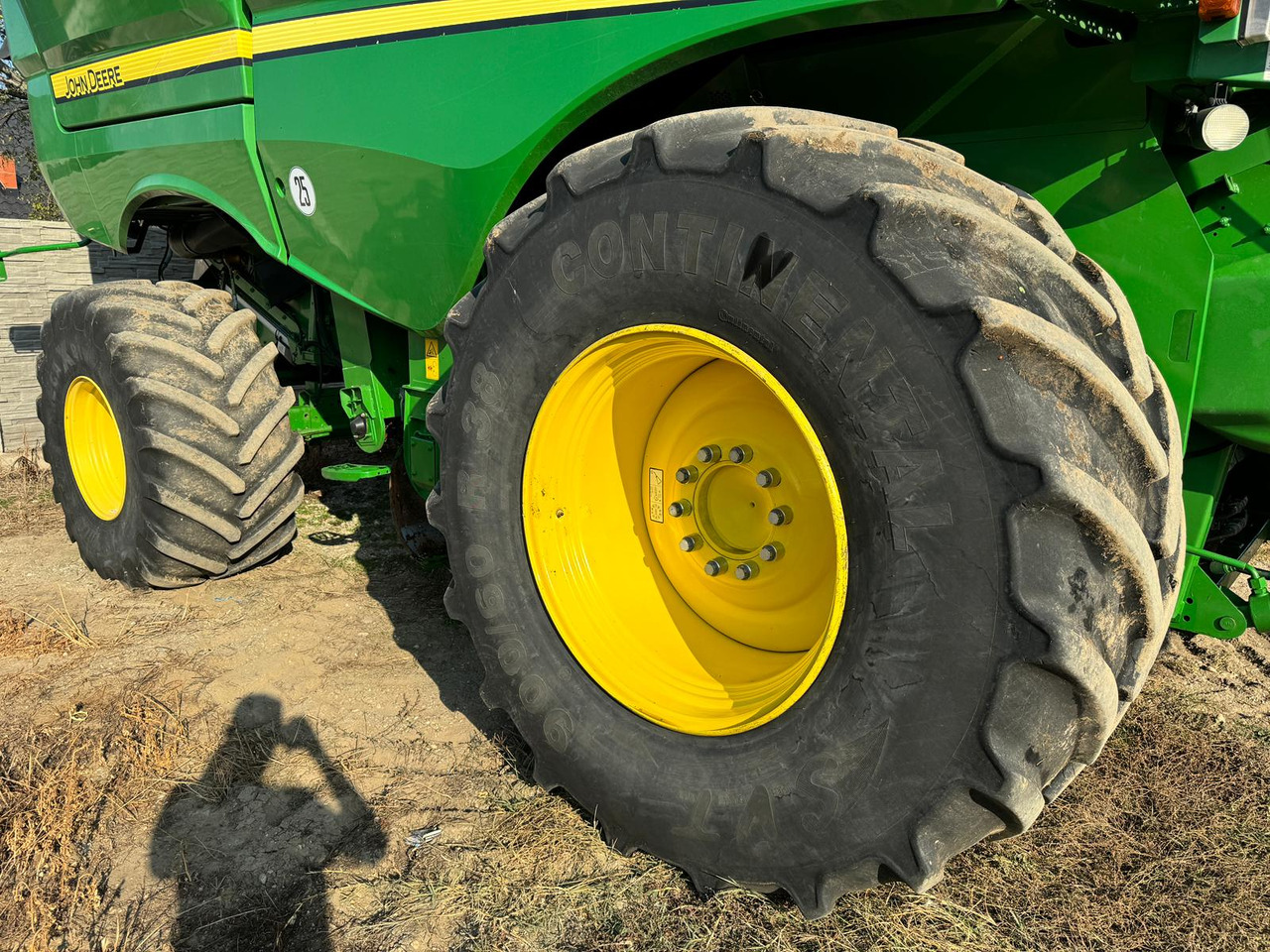 John Deere S680i combine + 635X Header + Zurn trailer - Ceifeira debulhadora: foto 3 John Deere S680i combine + 635X Header + Zurn trailer - Ceifeira debulhadora: foto 3