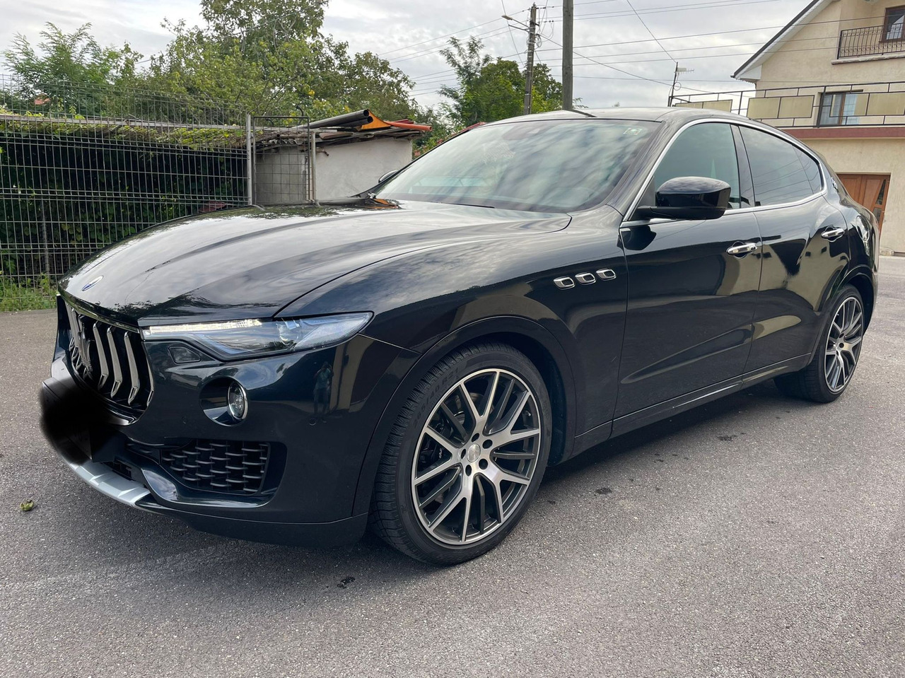 MASERATI LEVANTE 4X4 - SUV: foto 1 MASERATI LEVANTE 4X4 - SUV: foto 1