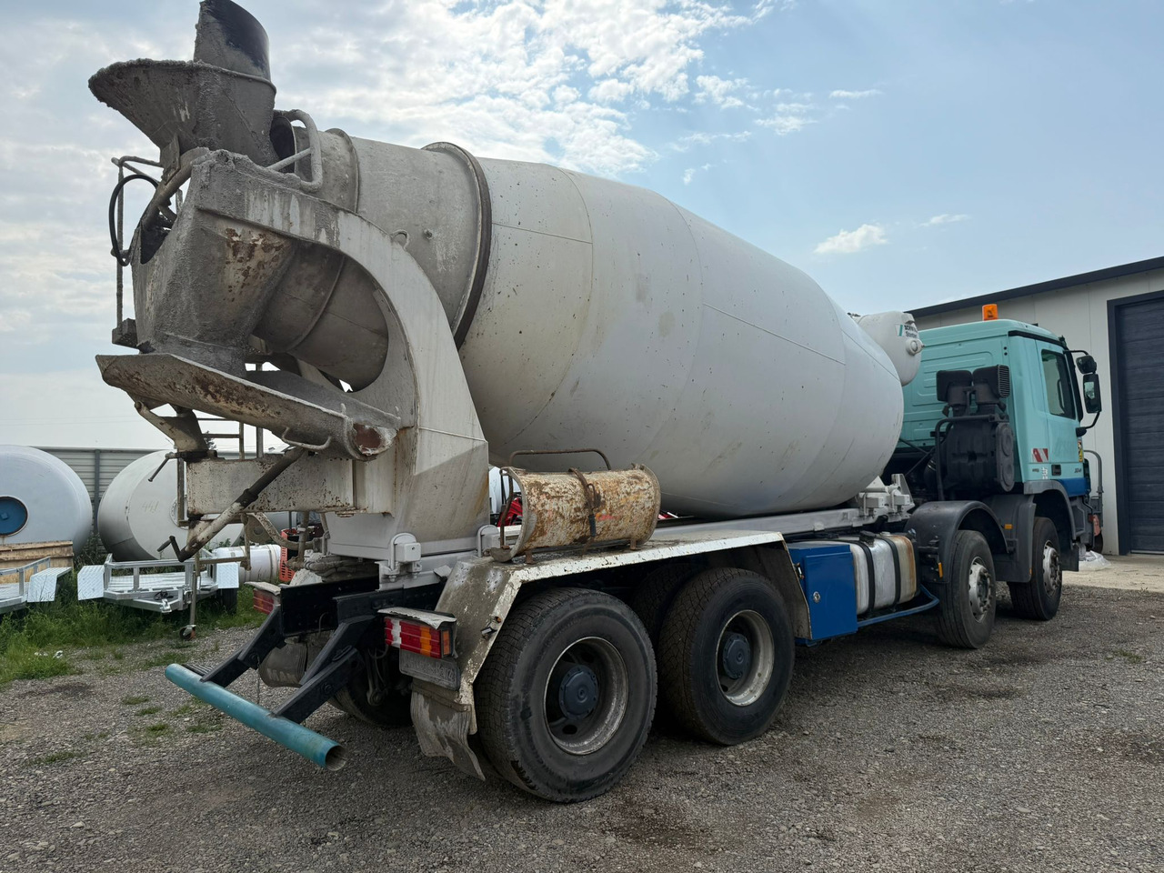 MERCEDES BENZ 3241 CONCRETE MIXER - Camião betoneira: foto 5 MERCEDES BENZ 3241 CONCRETE MIXER - Camião betoneira: foto 5