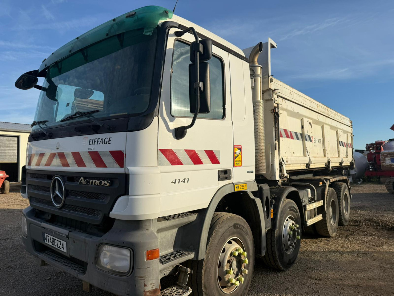 MERCEDES-BENZ ACTROS TIPPER - Camião basculante: foto 1 MERCEDES-BENZ ACTROS TIPPER - Camião basculante: foto 1