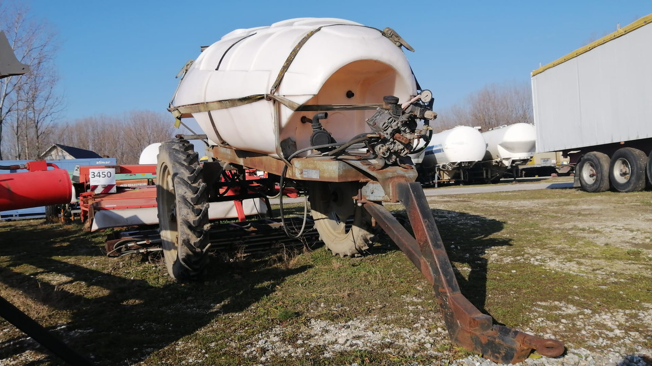 MET Wirax Sprayer 2000 - Pulverizador de arrastar: foto 2 MET Wirax Sprayer 2000 - Pulverizador de arrastar: foto 2