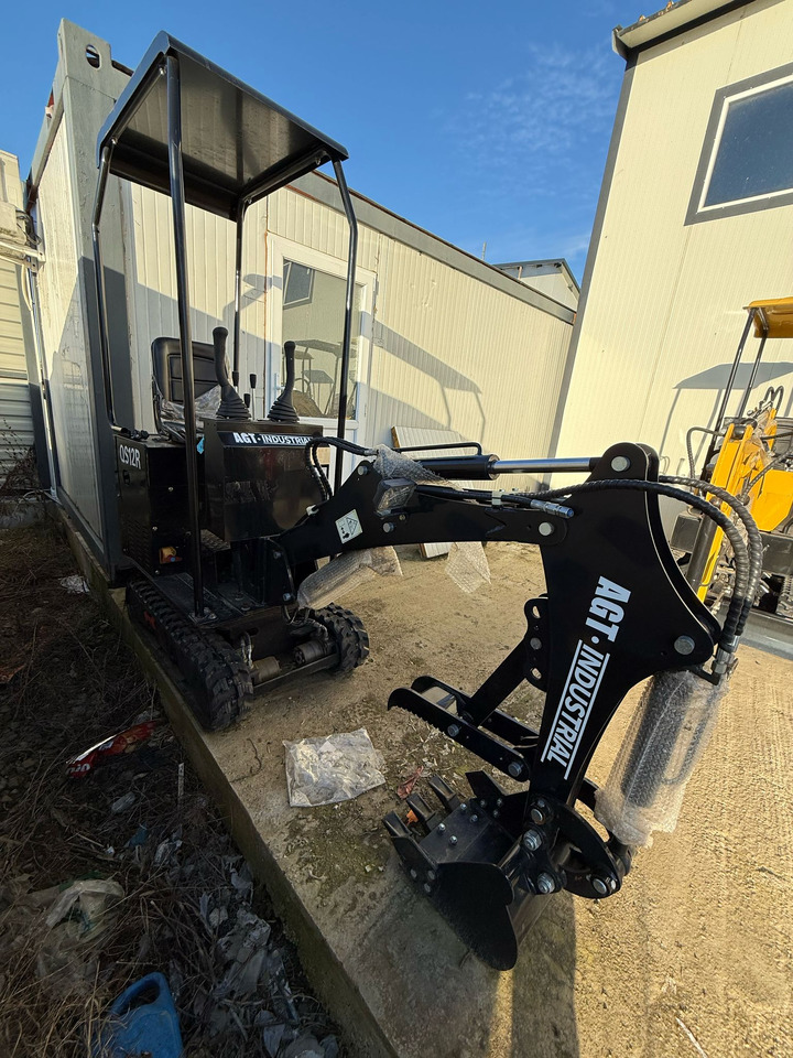 MINIEXCAVATOR JPC H10 - Mini escavadeira: foto 1 MINIEXCAVATOR JPC H10 - Mini escavadeira: foto 1