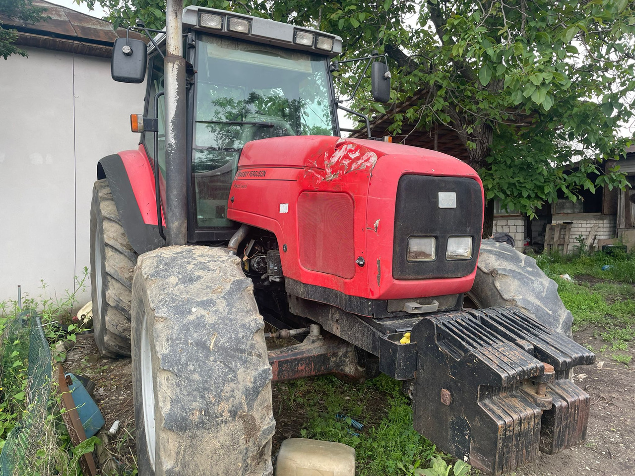 Massey Ferguson 8220 Tractor - Trator: foto 4 Massey Ferguson 8220 Tractor - Trator: foto 4