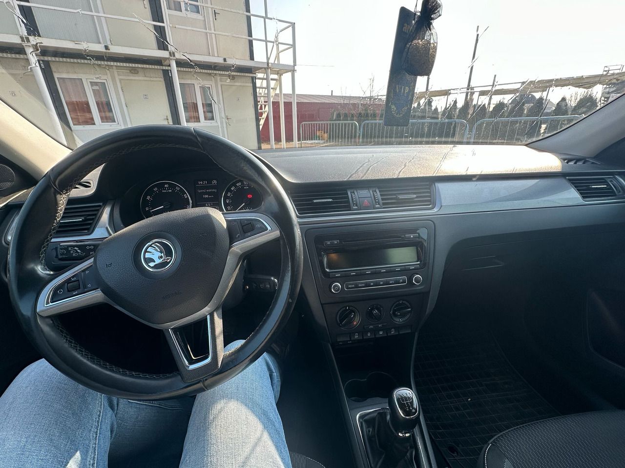 SKODA RAPID - Sedan: foto 4 SKODA RAPID - Sedan: foto 4