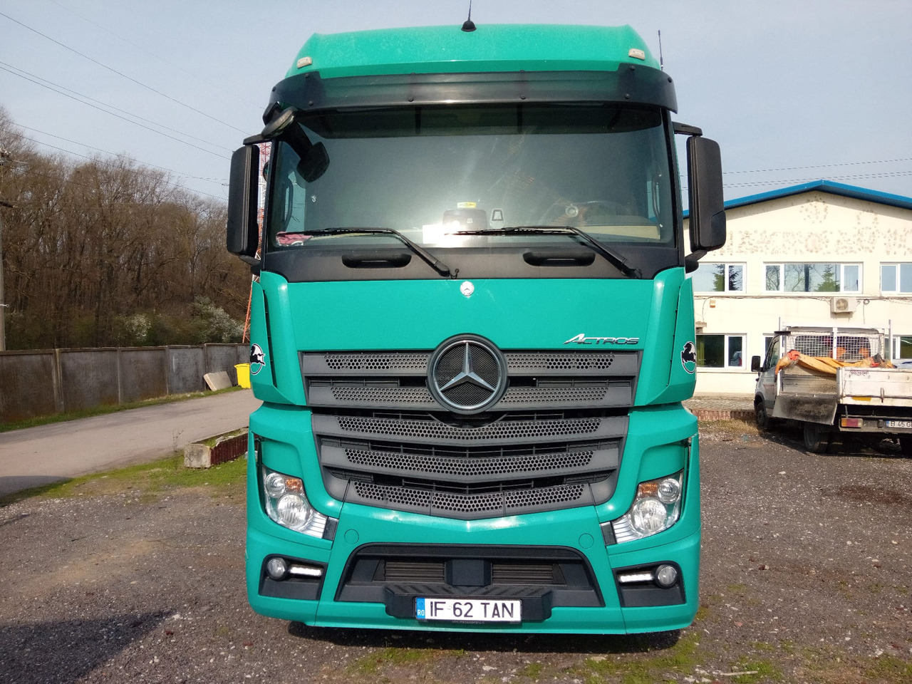 Mercedes-Benz Actros 18.45 - Tractor: foto 3 Mercedes-Benz Actros 18.45 - Tractor: foto 3