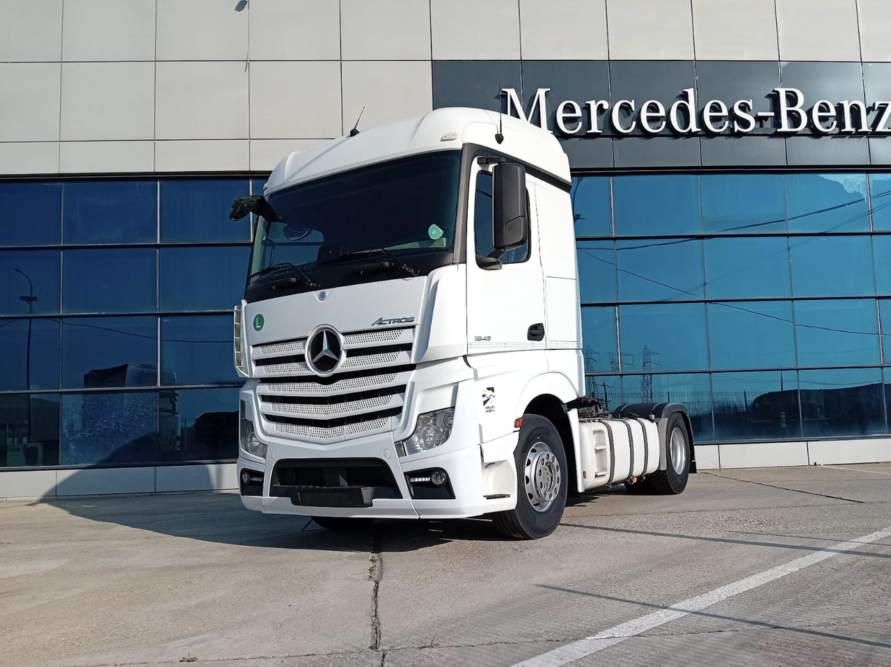 Mercedes-Benz Actros 1845 LS, TOP !!! - Tractor: foto 1 Mercedes-Benz Actros 1845 LS, TOP !!! - Tractor: foto 1