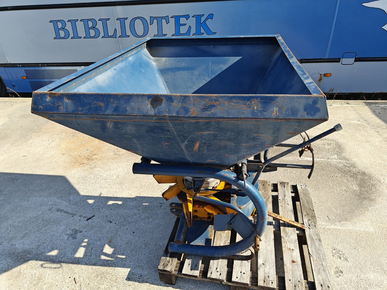 BOGBALLE B500 - Distribuidor de fertilizantes: foto 4 BOGBALLE B500 - Distribuidor de fertilizantes: foto 4
