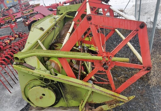 Claas 360cm. täydellinen pöytä - Plataforma para colheitadeira: foto 3 Claas 360cm. täydellinen pöytä - Plataforma para colheitadeira: foto 3