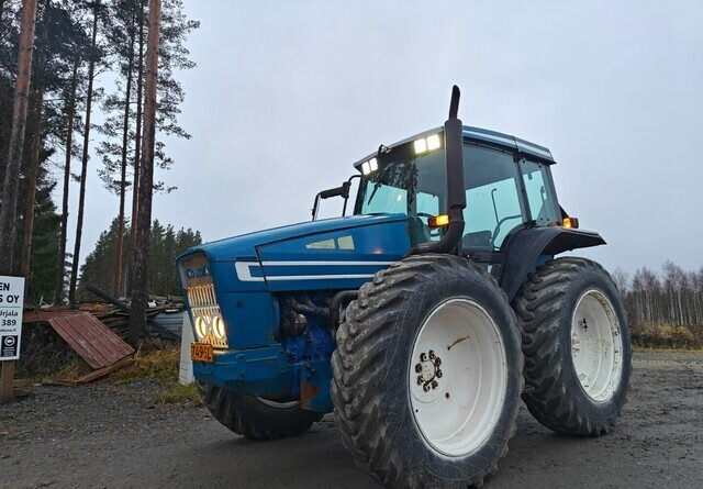 Ford County 1124 - kutoskoneella - KATSO VIDEO - Trator: foto 2 Ford County 1124 - kutoskoneella - KATSO VIDEO - Trator: foto 2