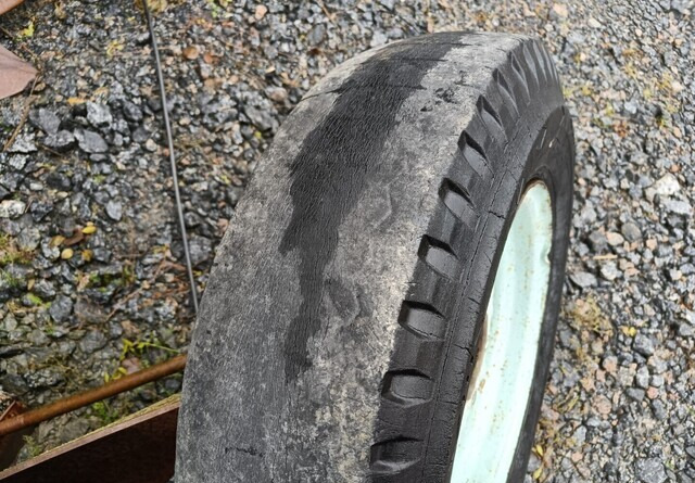 Pneu para Trator Fordson Diesel Major eturenkaat: foto 7