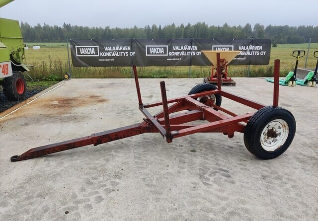 Rankakärry 1-akselinen - Reboque florestal: foto 1 Rankakärry 1-akselinen - Reboque florestal: foto 1