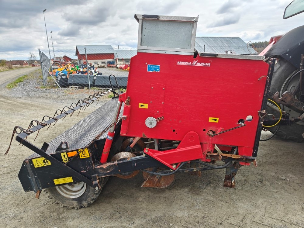 Simulta-Junkkari 3000T - takapyöräkone - kiekkovantaat takana - Semeadora combinada: foto 4 Simulta-Junkkari 3000T - takapyöräkone - kiekkovantaat takana - Semeadora combinada: foto 4