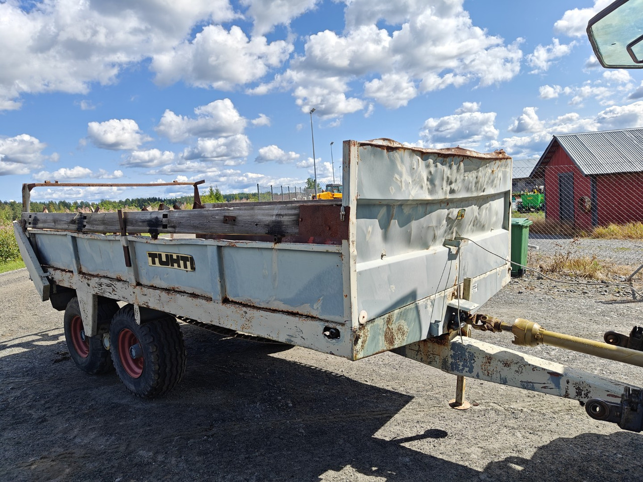 Tuhti yleisperävaunu - telikärry - 8000kg - Espalhador de estrume: foto 4 Tuhti yleisperävaunu - telikärry - 8000kg - Espalhador de estrume: foto 4