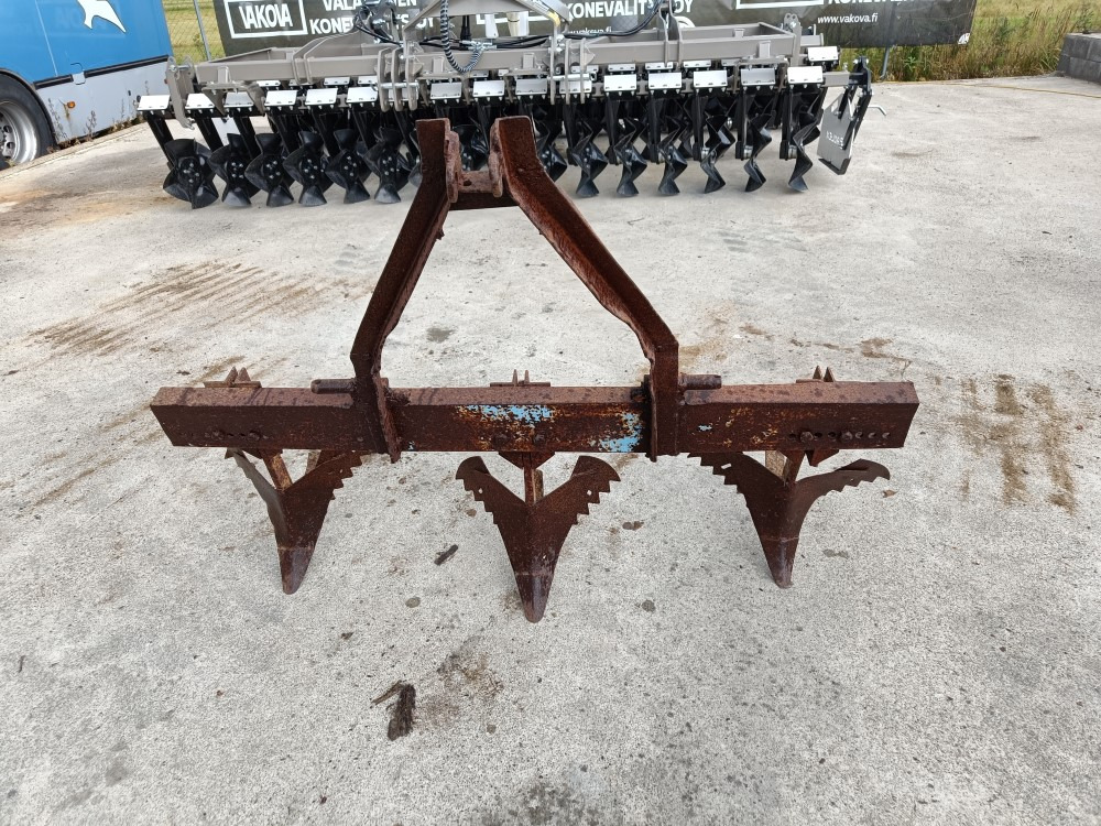 Vakoaura 3-lapainen traktoriin - Máquina para semear: foto 2 Vakoaura 3-lapainen traktoriin - Máquina para semear: foto 2