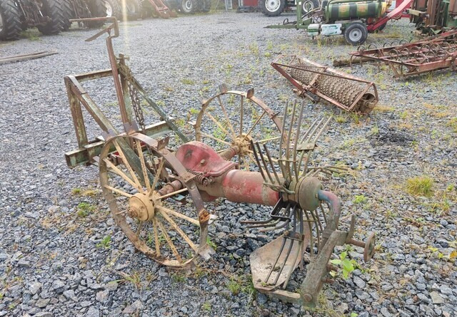 Colheitadeira de batatas Wärtsilä Peko - perunannostokone: foto 11 Colheitadeira de batatas Wärtsilä Peko - perunannostokone: foto 11