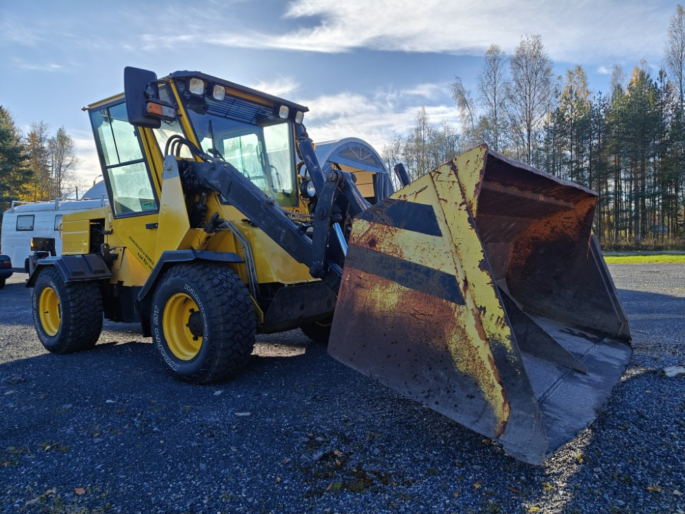 Wille 445 - Trator municipal: foto 5 Wille 445 - Trator municipal: foto 5