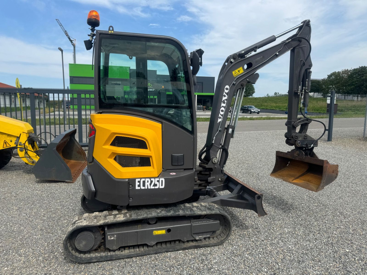VOLVO ECR 25 D - Mini escavadeira: foto 1 VOLVO ECR 25 D - Mini escavadeira: foto 1
