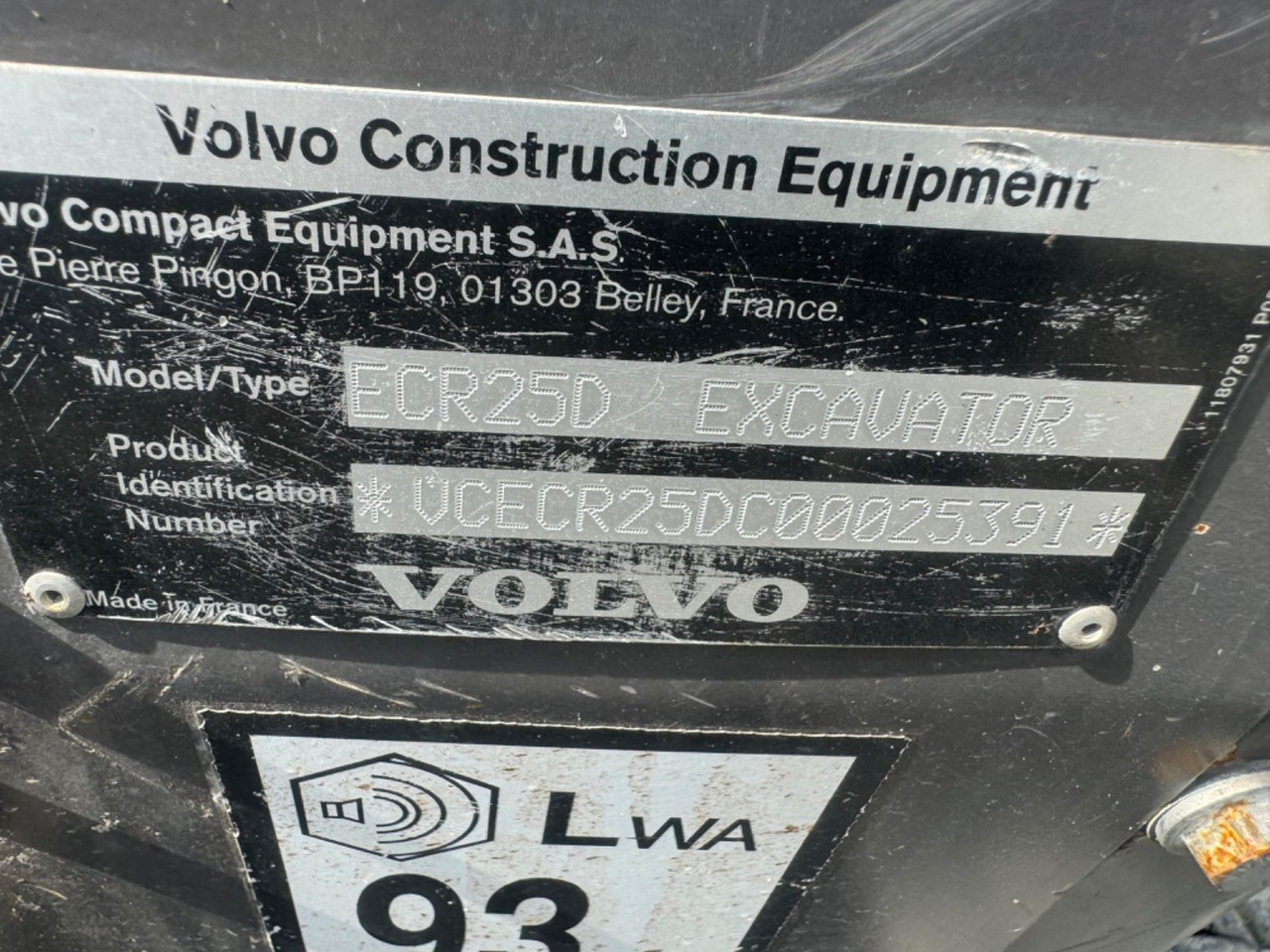 VOLVO ECR 25 D - Mini escavadeira: foto 4 VOLVO ECR 25 D - Mini escavadeira: foto 4