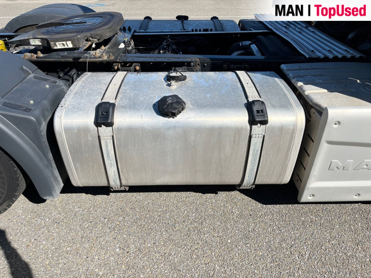 MAN TGX 18.460 4X2 LLS-U Euro6 Retarder Klima Navi ZV - Tractor: foto 5 MAN TGX 18.460 4X2 LLS-U Euro6 Retarder Klima Navi ZV - Tractor: foto 5