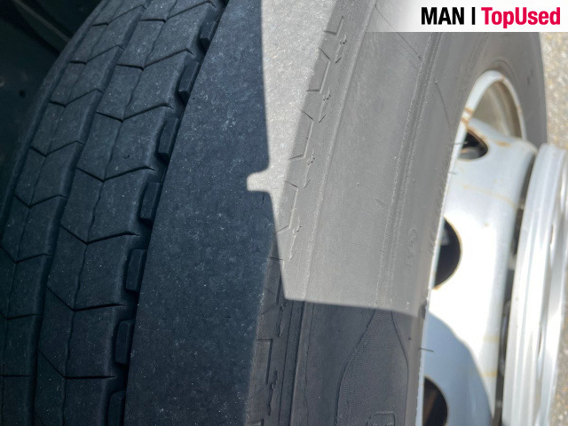 MAN TGX 18.470 4x2 BL SA Euro6 Retarder Klima ZV - Tractor: foto 2 MAN TGX 18.470 4x2 BL SA Euro6 Retarder Klima ZV - Tractor: foto 2