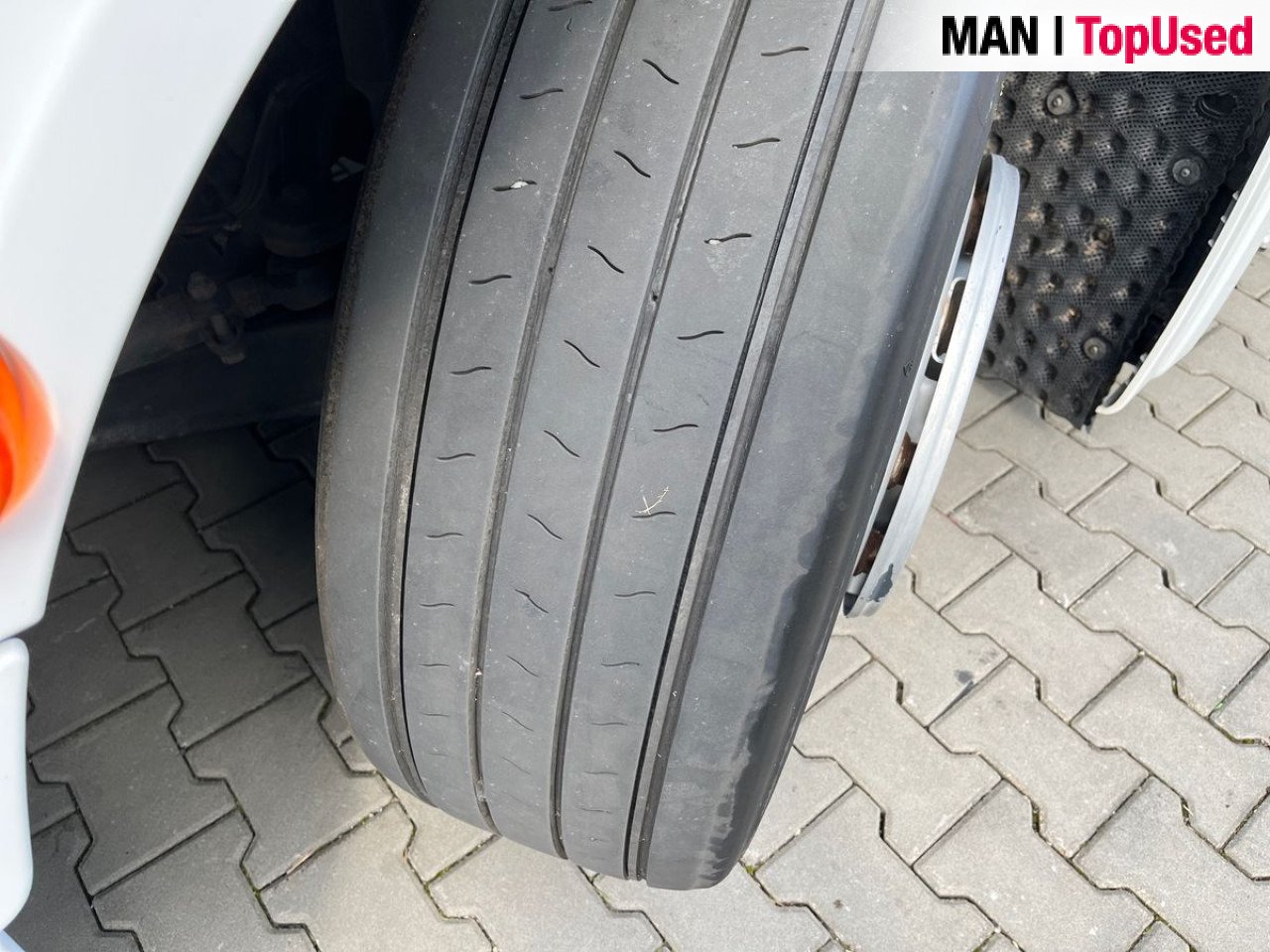 MAN TGX 18.470 4x2 LL SA - Tractor: foto 3 MAN TGX 18.470 4x2 LL SA - Tractor: foto 3