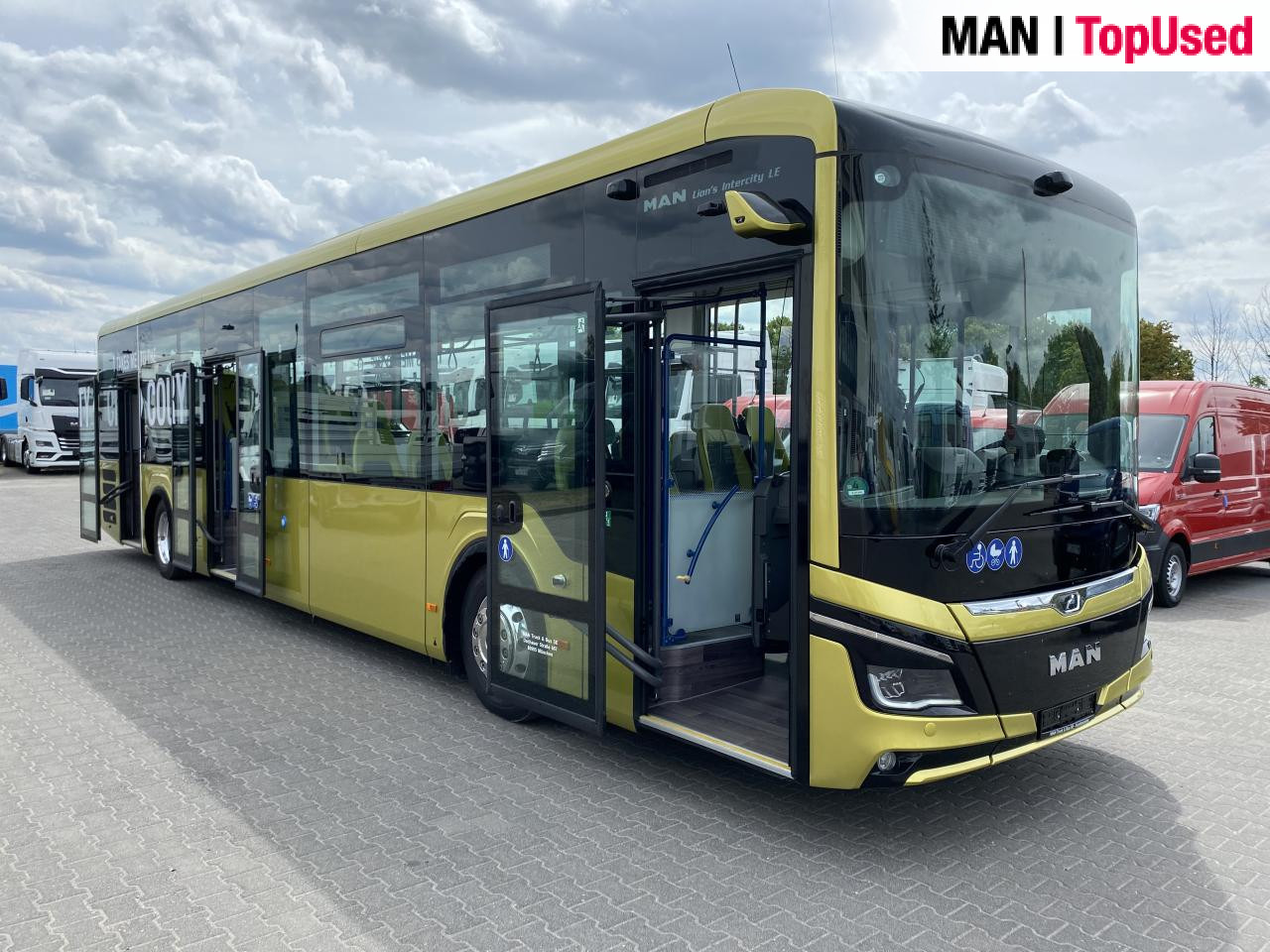 MAN Intercity 43C Euro6 Luftfeder - Ônibus suburbano: foto 1 MAN Intercity 43C Euro6 Luftfeder - Ônibus suburbano: foto 1