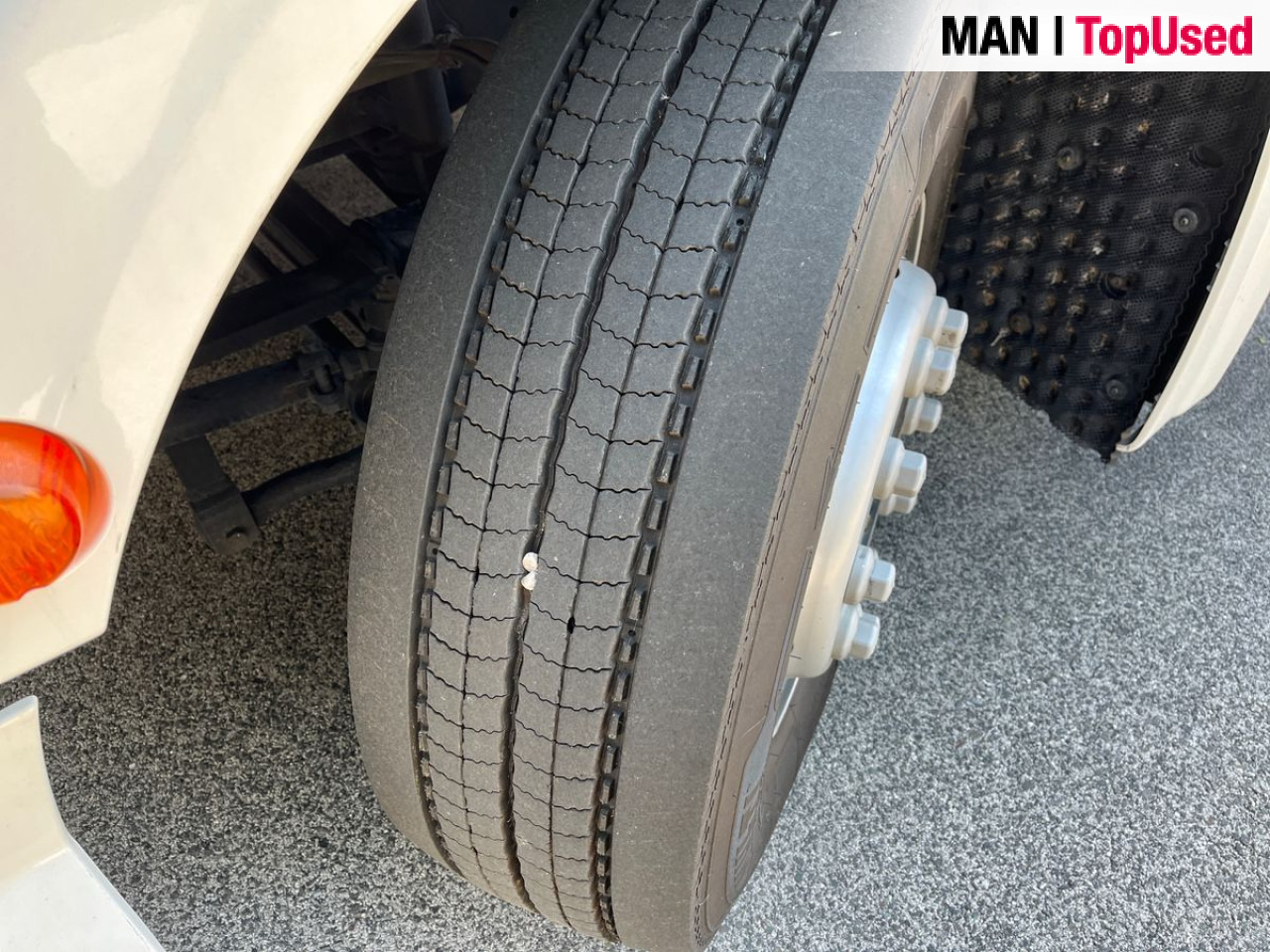 MAN TGX 18.470 4x2 BL SA Euro6 Retarder Klima ZV - Tractor: foto 2 MAN TGX 18.470 4x2 BL SA Euro6 Retarder Klima ZV - Tractor: foto 2