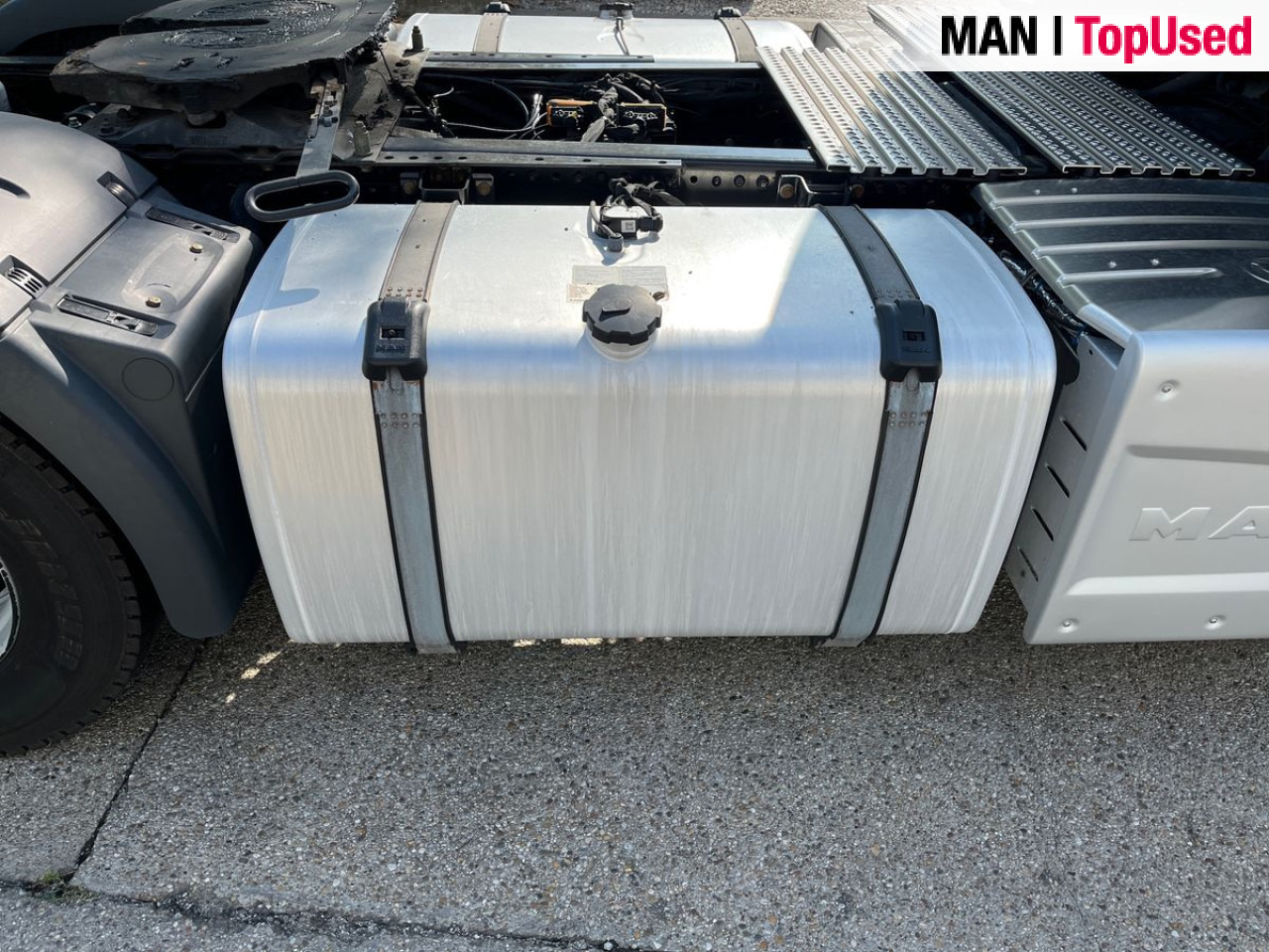 MAN TGX 18.470 4x2 BL SA Euro6 Retarder Klima ZV - Tractor: foto 4 MAN TGX 18.470 4x2 BL SA Euro6 Retarder Klima ZV - Tractor: foto 4
